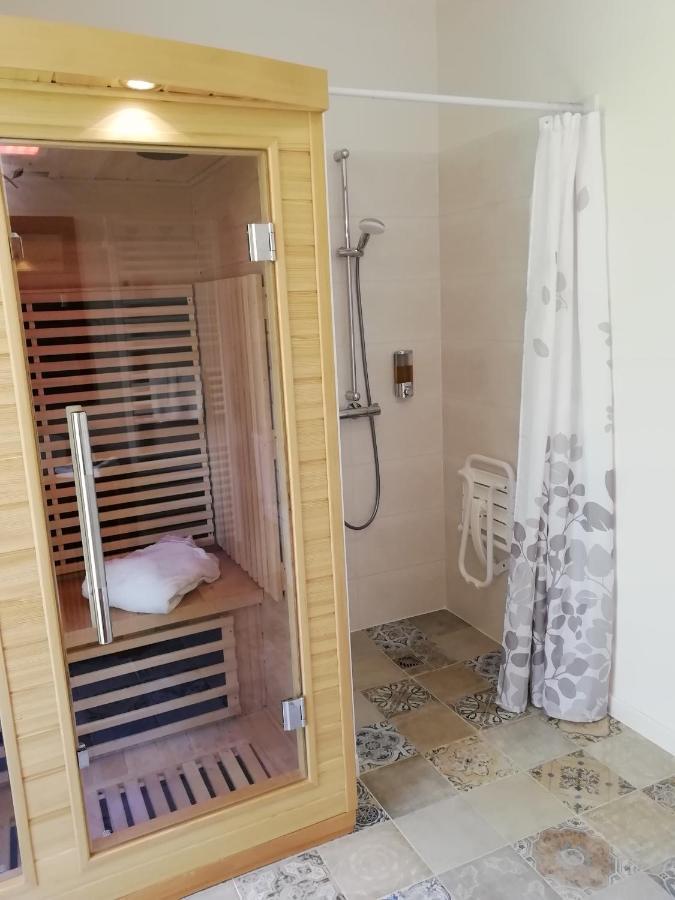 La Planche Princée, Chambres d'hôtes écolo et Potager bio, Sauna Les Rosiers Esterno foto
